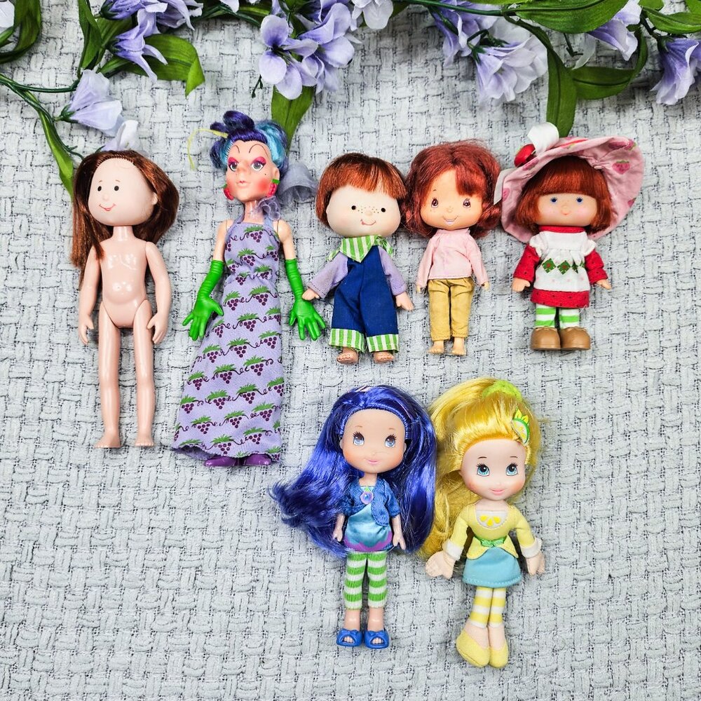 Vintage Strawberry Shortcake Dolls Sour Grapes Huckleberry Pie Lemon Meringue